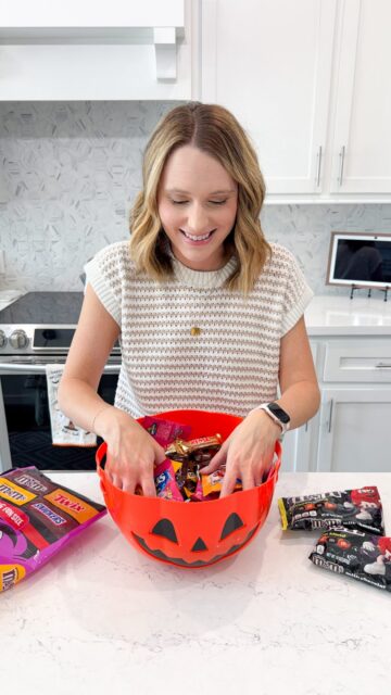 #DASHFALL26 #DoorDashPartner Tell me why the Halloween candy I bought early didn’t even make it to Halloween. 😂 

When our schedule is packed, it’s nice to have one less store stop to worry about! @DoorDash gets my orders to my door so quick.

Click the link in my bio and use code MCDASHFALL96 to get 40% off your first order of $15+ up to $12 off.

Valid through Dec 31, 2026. Not valid on pickup or alcohol. Participating merchants only. Terms Apply.