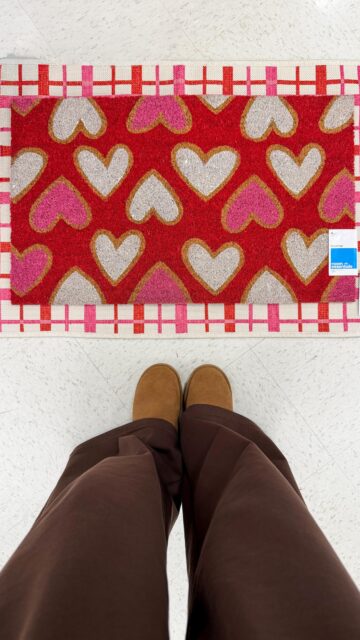 COMMENT “shop” for the link to the Target Valentines finds 💕 so many cute things this year!

The plaid doormat came home with me and I love how it looks with my Valentines doormat (check it out in stories). 

#valentinesday #valentines #valentinesdecor