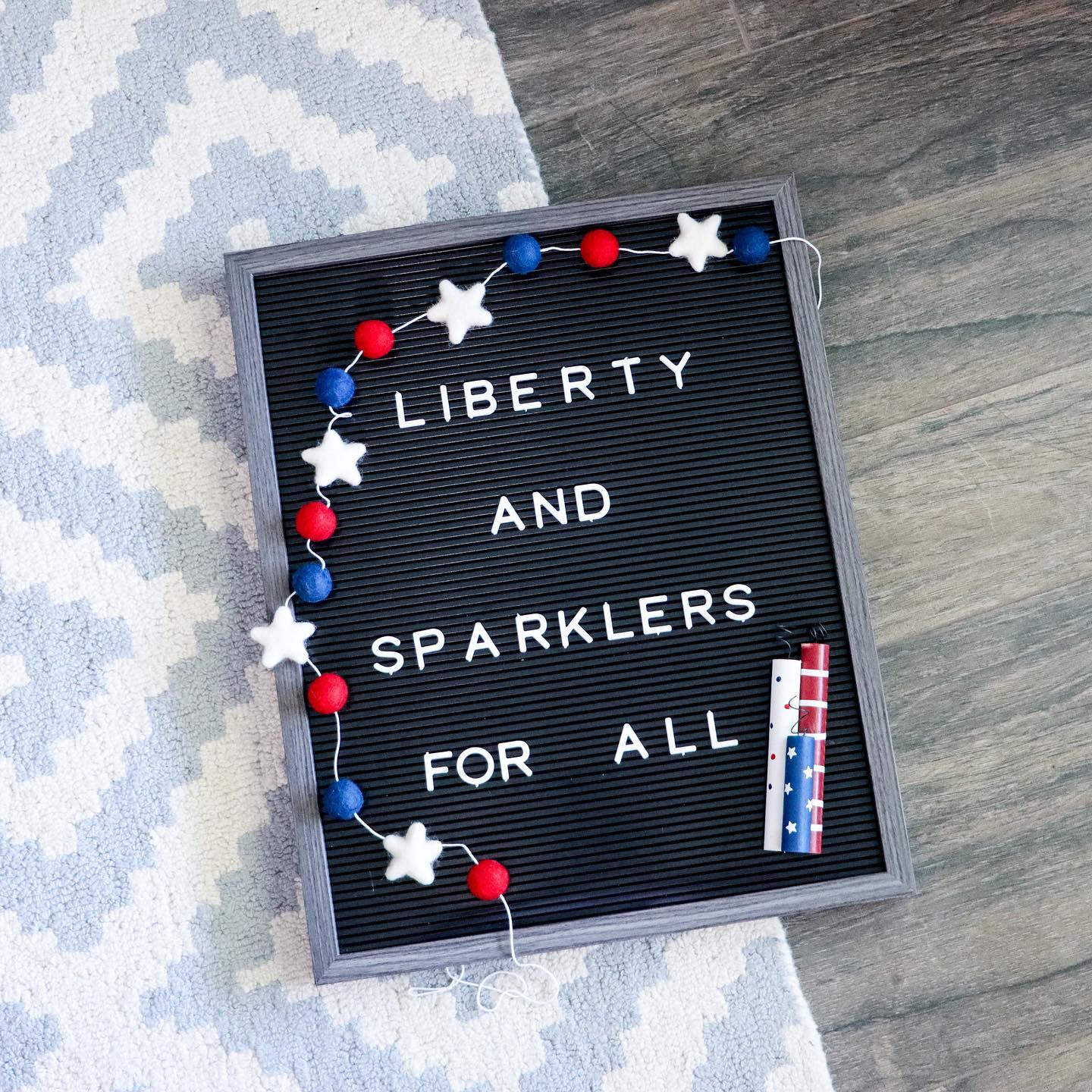 ♥️🤍💙 // Liberty and sparklers for all 🧨

// #letterboard #letterboards #letterboardquotes #fourthofjuly #festive #homedecor