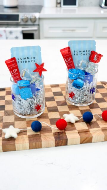 The cutest little 4th of July gift idea 🇺🇸❤️💙

I love putting together mini baskets like this because they’re easy, affordable, and always make someone feel special. Whether it’s for a neighbor, friend, hostess, teacher, or just a fun surprise, this festive basket is guaranteed to make them smile.

Save this for your 4th of July gifting inspiration ❤️🤍💙

Comment SHOP and I’ll send you the links!

#4thofJuly #GiftBasketIdeas #SummerGiftIdeas #PatrioticStyle #MomLife / https://liketk.it/6fWWq