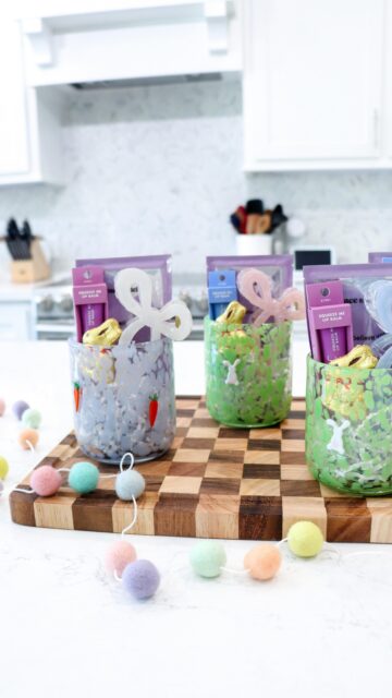 mini easter basket gift idea 🐣🌷

 COMMENT “shop” for the links.

These little Easter glasses 🐰 are beyond cute for your fav drink + they make for the perfect mini Easter gift idea. 💕 Great gift idea for friends or co-workers, also great Easter Gift for Tweens or a teacher gift…

Save this for later & tag a friend who would love these 🌷🥕

#eastergiftideas #easterbasket #diygifts #eastergift #easter2026 / https://liketk.it/5Zgvi