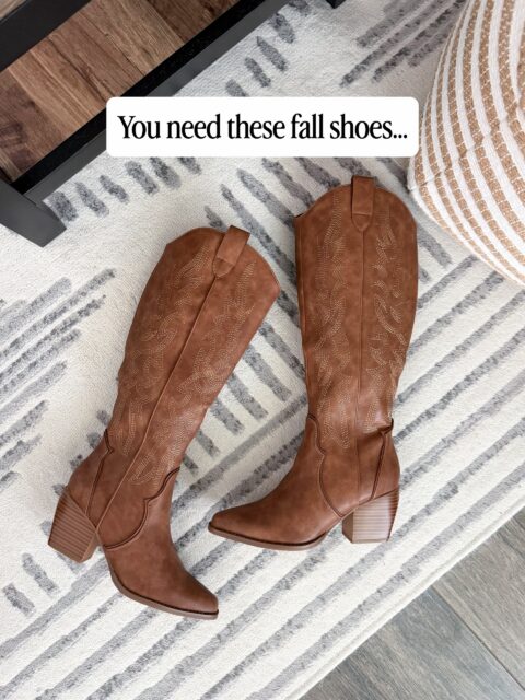 Fall shoes you’ll want to wear on repeat! 🤎🍂

Cute, versatile fall shoe finds that go with all your favorite fall outfits!

COMMENT “shop” for links! 🤍

#FallShoes #FallFashion #FallOutfits #AffordableFinds #MomStyle / https://liketk.it/6psd6