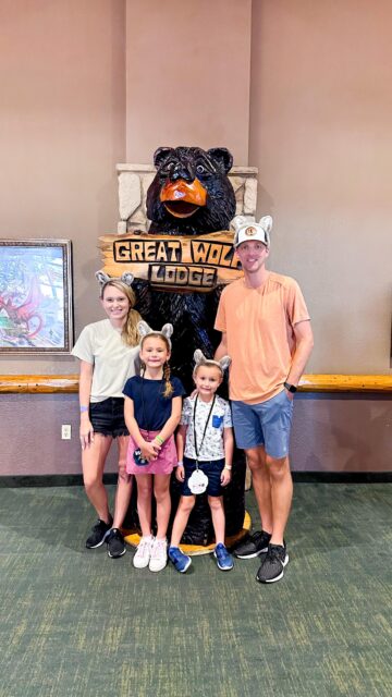 It went by way too fast, but we had so much fun at @greatwolflodge this weekend! Today, we went back to the water park, did the ropes course and finished up a MagiQuest adventure. 10/10 recommend #greatwolflodge for a lot of family fun! #ad