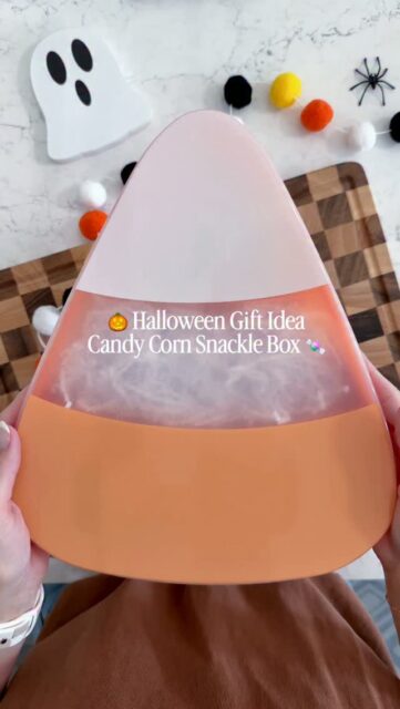 The cutest Halloween gift idea! 🍬🎃 This candy corn snackle box is such a fun way to package little self-care goodies, cozy favorites + candy for someone special.

I filled mine with hand sanitizer, a beauty mask, lip gloss, hair clips, socks and candy—but you could customize it with so many fun little finds!

Perfect for a friend, teacher, coworker, neighbor or anyone who deserves a little Halloween surprise. 🧡

COMMENT “shop” for the links.

+ SAVE this Halloween gift idea for later and send it to someone who needs to make one! 🎃

#HalloweenGiftIdeas #HalloweenDIY #SnackleBox #HalloweenGifts #GiftIdeas / https://liketk.it/6nawT
