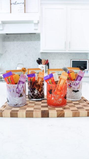 🎃 Halloween gift ideas just got a whole lot cuter.

These Halloween icon glasses make the BEST little Halloween gifts! 👻 I filled each one with an eye mask, hand sanitizer, lip balm, candy + a mini clip for a gift that’s fun, useful, and actually leaves them with something they can keep.

Perfect for Halloween parties, girls’ night, teacher gifts, coworkers, or neighbors. 🧡

✨ COMMENT “SHOP” and I’ll send you the links!

#HalloweenGiftIdeas #HalloweenGifts #HalloweenDecor #GiftIdeas #Halloween / https://liketk.it/6obb8