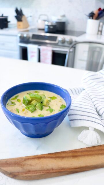 Keto White Chicken Chili ✨

Colder weather this week had me craving a warm soup and chili, so I decided on White Chicken Chili. It’s so delicious and full of protein. I put tortilla strips, avocado and extra cheese on top of mine & it’s perfection!

What’s your favorite cold weather food?

#soupseason #crockpot #crockpotmeals #souprecipe #chili easymeals