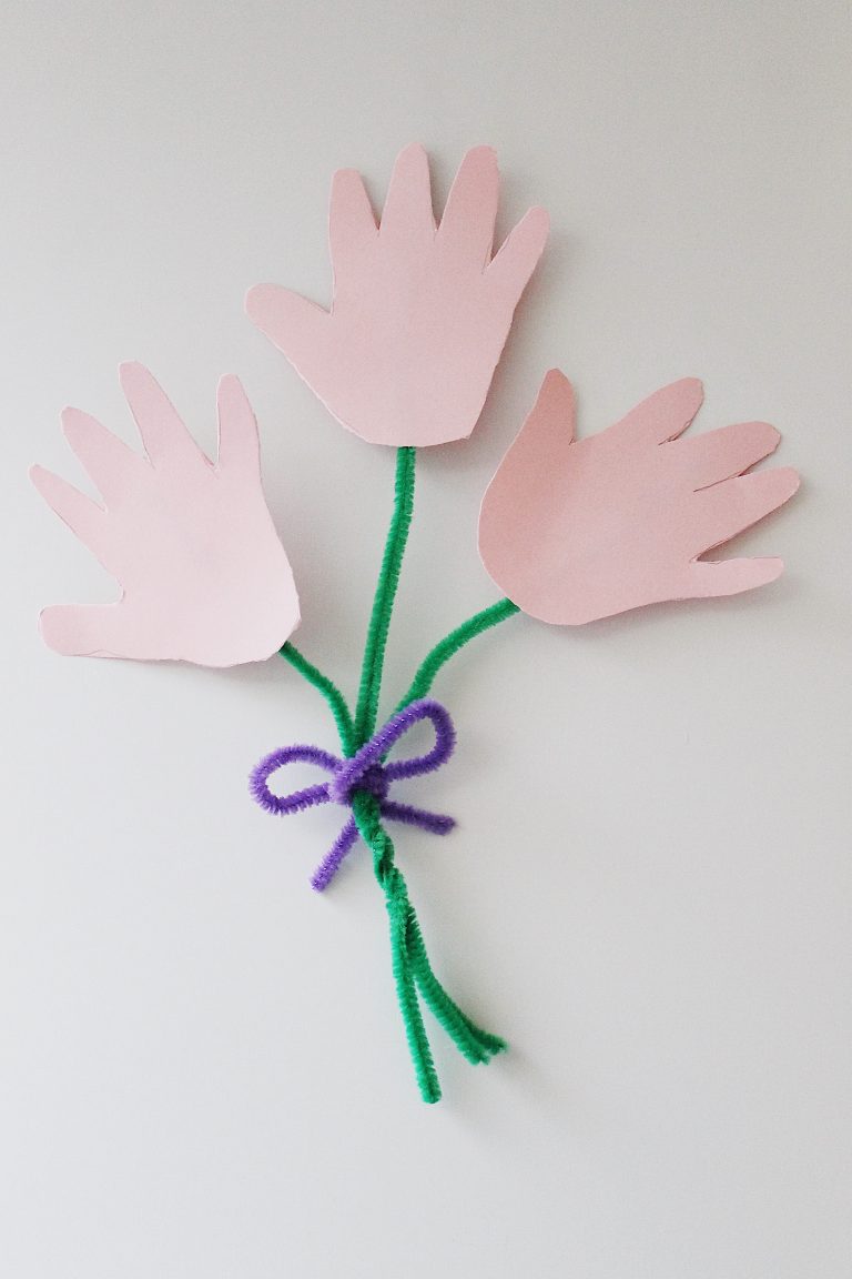 Toddler Mother's Day Craft - Simply Clarke