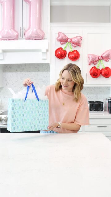 #DoorDashPartner #DASHSPRING 🛍️MOM HACK: Hire the best life-assistant - @DoorDash! 

This week has been so busy. Then, we had Brooke’s birthday party last night 🎀and another birthday party this afternoon. 🎉This morning, I realized I forgot the gift. So I just ordered a few things and had it delivered with DoorDash while I was getting the kids ready for the party. 

Major MOM WIN! Saved me so much time. 🙌🏻

✨Click the link in my bio and use code DASHSPRING30 to get 30% oﬀ your first retail or grocery order of $35 or more, up to $20 oﬀ. Valid through April 30, 2026.
Valid in the U.S. Not valid on pickup or alcohol. Limit one per person.Participating merchants only. Fees, taxes, and gratuity apply. Terms apply.

#BusyMomLife #MomLifeMadeEasy #TimeSavingTips