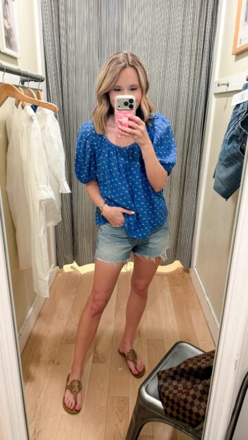 20% off Madewell with my link!☀️

Sharing a few cute and easy summer outfit ideas that are perfect for everyday mom life, casual weekends, vacations, and summer errands. The denim shorts are SO good and the first outfit might be my favorite.❤️ 

Comment “SHOP” and I’ll send you the link + outfit details!

Which look would you wear first?🥰

#LTKxMadewell #summeroutfits #momstyle #casualsummeroutfit #everydaystyle / https://liketk.it/6dbmo