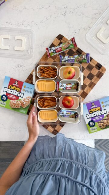 #ad If your afternoons feel like a sprint, save this easy snack idea! ✨🙌🏻

Before school pickup, I pack quick snack boxes with pretzels, fruit, cheese, and the NEW @QuakerChewy Protein Granola Bars, so everything is ready when it’s time to head to activities. 

They have the same delicious chewy taste and texture we already love, and each bar has 5g of protein and 10g of whole grains, making them an easy addition to our snack boxes. They come in Caramel Chocolate Chip and Maple & Brown Sugar flavors - both are equally amazing!

What’s one snack that’s always in your after-school rotation?

#AfterSchoolSnacks #MomHack #SnackIdeas #QuakerChewy_Partner
