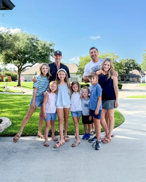 A weekend well spent. 🤍

Good friends, lots of laughs, and the kind of memories that fill your cup. So grateful for these moments. ✨