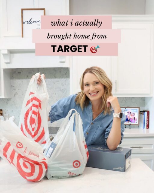 Target did NOT disappoint with the fall finds 🍂👀

The burnt orange tee is giving fall, those viral mules are SO good (I really don’t think they’ll stay in stock long), and those little terracotta pumpkins for $3?! 😍

+ Comment “SHOP” and I’ll send you the links!

#TargetFinds #TargetStyle #TargetFallFinds #TargetHome #FallFinds / https://liketk.it/6lzbH