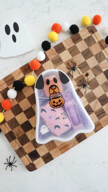 The cutest little Halloween snackle box gift 🎃👻🐶

This ghost puppy holding his pumpkin candy bucket was just too cute to pass up! Filled with little goodies for the perfect Halloween surprise. 🧡

SAVE this for a fun Halloween gift idea and comment SHOP for the links! ✨

#HalloweenGiftIdeas #HalloweenSnackleBox #HalloweenFinds #HalloweenGift #GiftIdeas / https://liketk.it/6noNy